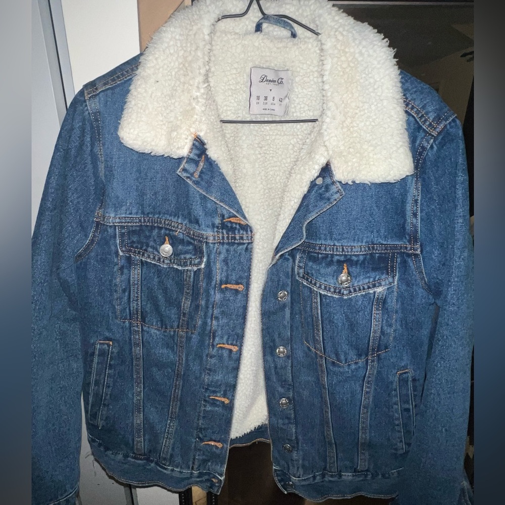 Primark Jean jacket size UK 10 (US 6) - super warm and in great condition!